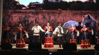 В РДК поселка Каменоломни прошел Отчетный концерт ансамбля «Вольный Дон»