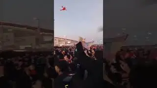 Atletico Madrid fans cantan 