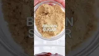 AMAZING Slow Cooker Pineapple Pulled Pork Sandwiches 