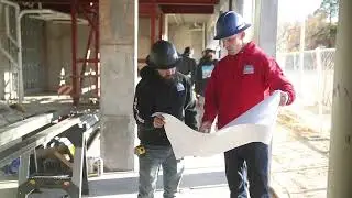 Commercial Door 30sec