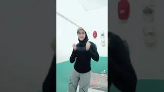 Jilbab goyang