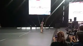 Monk from Shaolin teaches children.