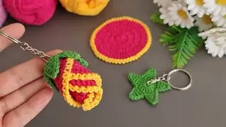 Make MONEY with This SUPER EASY Crochet Mini Tulip Flower Keychain! 😇 Sell and give as a gift.
