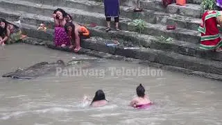 Holy bath In Bagmati River , Panchami Bathing in Bagmati River