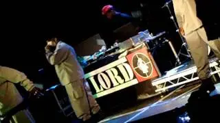 Public Enemy -  Brothers Gonna Work It Out - Cardiff Solus 04-09-11.AVI