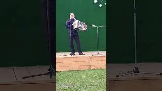 Вечерняя застольная (А. Розымбаум.) Исп. Юрий Колобов.