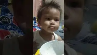 Baby Niel Paulo Eating his Favorite Sayote