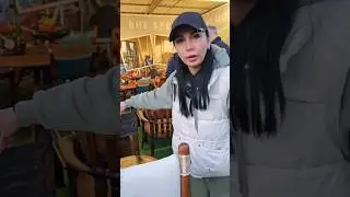 Оригинальные стулья из массива и кожи в ассортименте