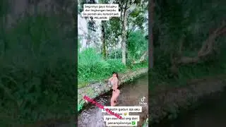 ngintip mama mandi kali boskuu 😂😂