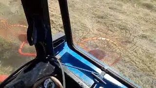 Граблим сено