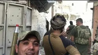 سلام كريم يطلب الدعم من المقدم هاشم بعد أن حاصرهم قناص داعش في المدينة القديمة للموصل #تحشيش