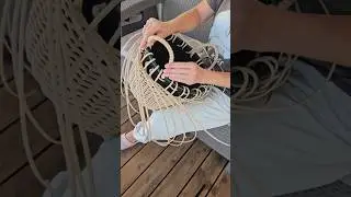 Weaving handles for rattan flowerpots