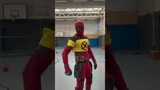 Spider-Man & SpiderGwen Vs. Deadpool #shorts