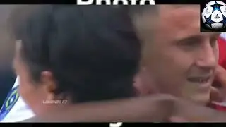 Des actions à regarder plusieurs fois dans le football
