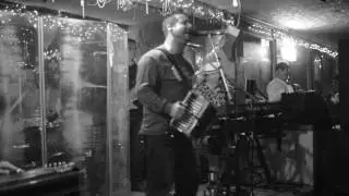 Sunday Whiskey River fun w/ Kevin Naquin & the Ossun Playboys