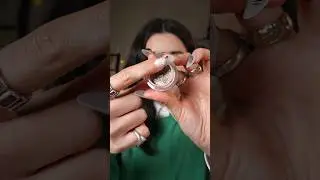 ASMR decluttering my single eyeshadows 💚 (part 12)