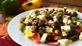 Овощной салат с фисташками