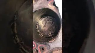 Here's a truck that is a piece of trash...