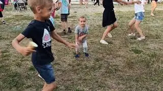 танцы танцы 😄