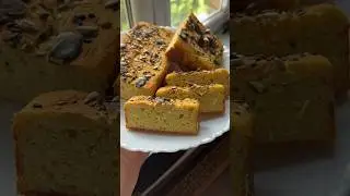 Кабачковый хлеб. Из кукурузной муки и кабачка.