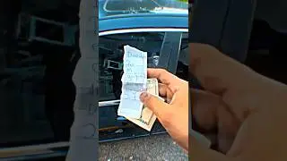 The state of his car... 🤯