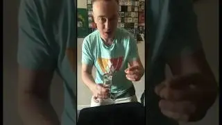 Фисташка через стекло 