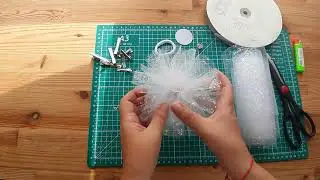 БОЛЬШИЕ БЕЛЫЕ БАНТЫ ИЗ ФАТИНА СРЕДНЕЙ ЖЁСТКОСТИ. LARGE WHITE BOWS MADE OF MEDIUM-HARD TULLE