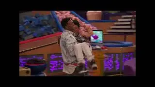 Men lift cradle Carry your son #carrybag #bigup #ots #deutsch #carryallbag