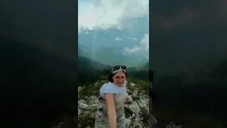 И в итоге я облюбовала одну скалу с очень переменчивой погодой😂 Гора Мамзышха, Гагра