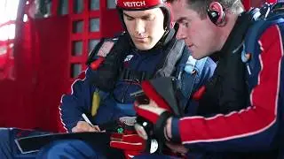RAF Falcons jump into Buckingham Palace