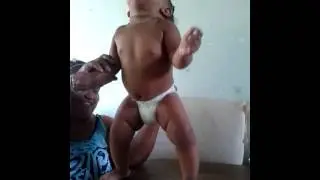 Dançando paratimbum