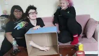 WHAT'S IN THE BOX?? Challenge!