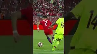 Alexis Sánchez "comilón, no da pases" (?) #seleccionchilena #alexissanchez #futbol