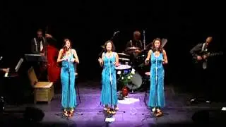 Le Blue Dolls in 