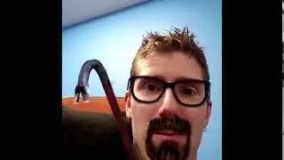 Linus Tech Tips is Gordan Freeman 4K