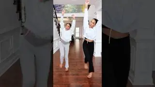 Whip MY hair Real Hard 👯‍♀️ 