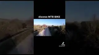 discesa in mountain bike divertimento