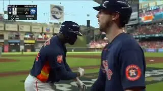 Yordan Álvarez Crushes GO AHEAD Home Run In 6th!