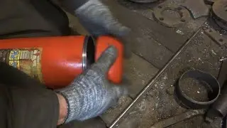 резьба на огнетушителе