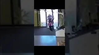 Куда он такой собрался? 🤣🤔#дед #мем #ахахаха #трек #врек