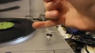 How To Properly Drop A Needle On a Record