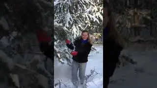 А снег идёт