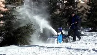 Уборка снега мотоблоком 