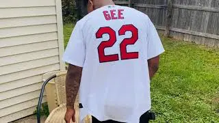 DezzoGee - “Make It Out”