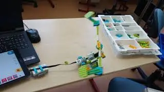 WeDo 2 - карусель