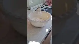 Завтрак Блинчиками на кефире. #рецепт #рецепты #еда #масленица