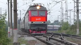 Электровоз ЧС7-238 с поездом № 109 Москва - Анапа