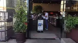 Totem display de álcool em gel para comércio
