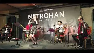 Ayşenur Kolivar - Mavili Eşarbumi