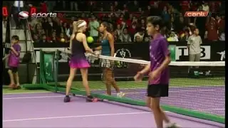 TEBTennisStars'ta Çağla Büyükakçay - Genie Bouchard maç sayısı